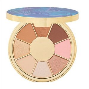 Tarte Be You. Naturally. Eyeshadow palette